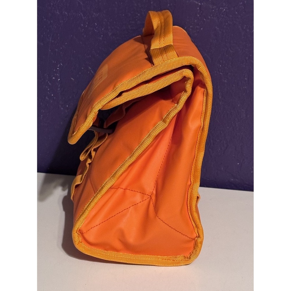 YETI Daytrip Lunch Bag Cooler King Crab Orange Rare Limited Edition Color - Picture 4 of 5